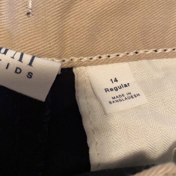 2 pairs of boys school uniform shorts. - Picture 4 of 5